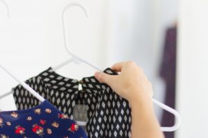 オンラインお見合い成功法の2つ目は、カメラ映えするファッション。